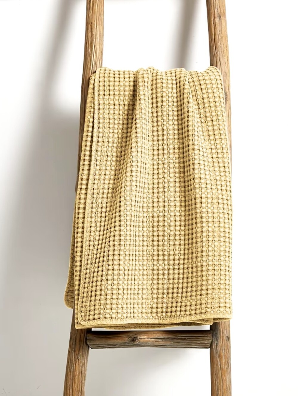 Levtex NWT 50"x60" Mills Waffle Reversible Throw Blanket In Ochre Yellow